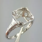 ring setting made of 750 white gold for solitaire