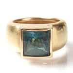 18k gold with green spinel
