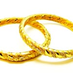 2 gold bangles made of 22 karat gold
