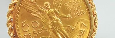 50 Pesos gold coin obverse close-up