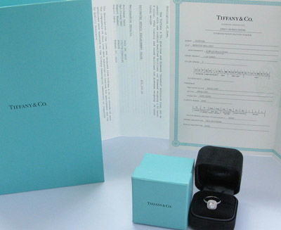 Tiffany & Co. diamond engagment ring Seleste