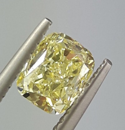 Fancy yellow diamond