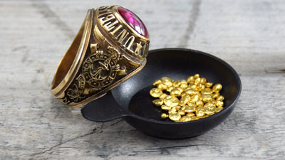 10K gold college ring with ruby