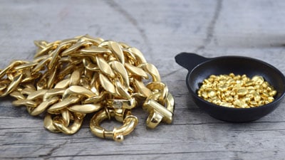 You can see how much pure gold was used to produce a gold necklace