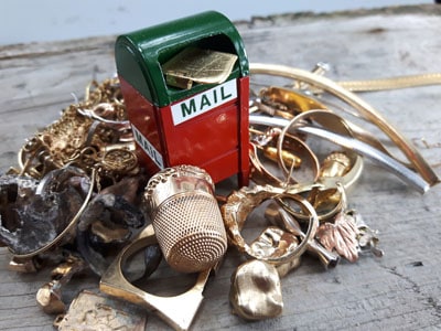 stock image: mail box, gold rigs, scrap gold, gold bracelet