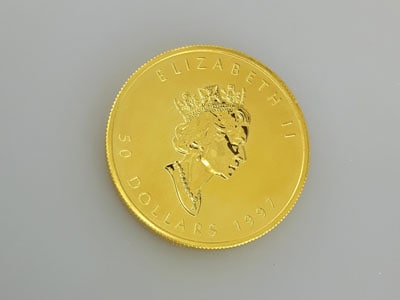 stock image: Maple Leaf coin obverse displays Queen Elizabeth