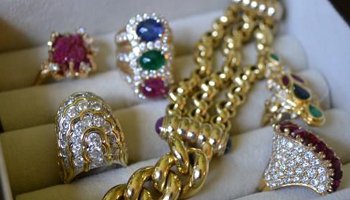 estate sale jewelry gold jewelry with various gemstones