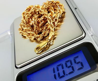 jewelry scale used to weigh 14k gold chain