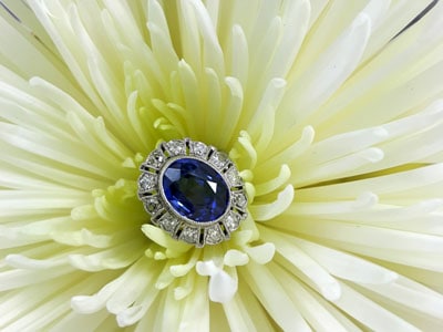 stock image: .950 platinum ring with lab created blue sapphire