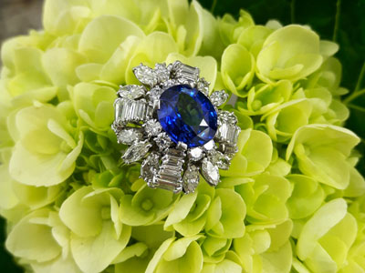 stock image: very expensive blue sapphire and diamond ring