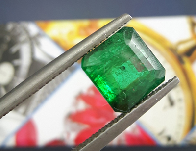 Loose deep green Colombian emerald