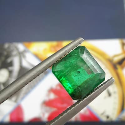 Loose emerald from Colombia