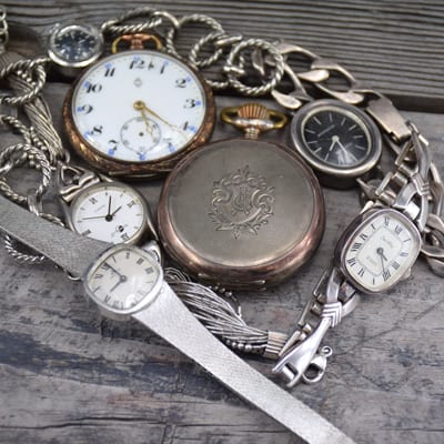 Scrap silver watches: pocket watches and wristwatches 