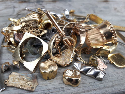 stock image: scrap gold