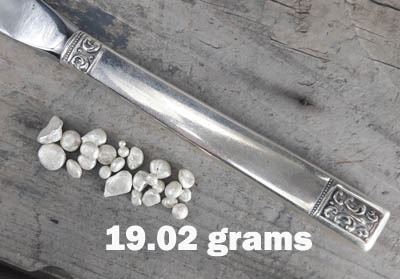 silver - 925 silver granules - in a silver knife handle