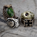 Various vintage silver rings 